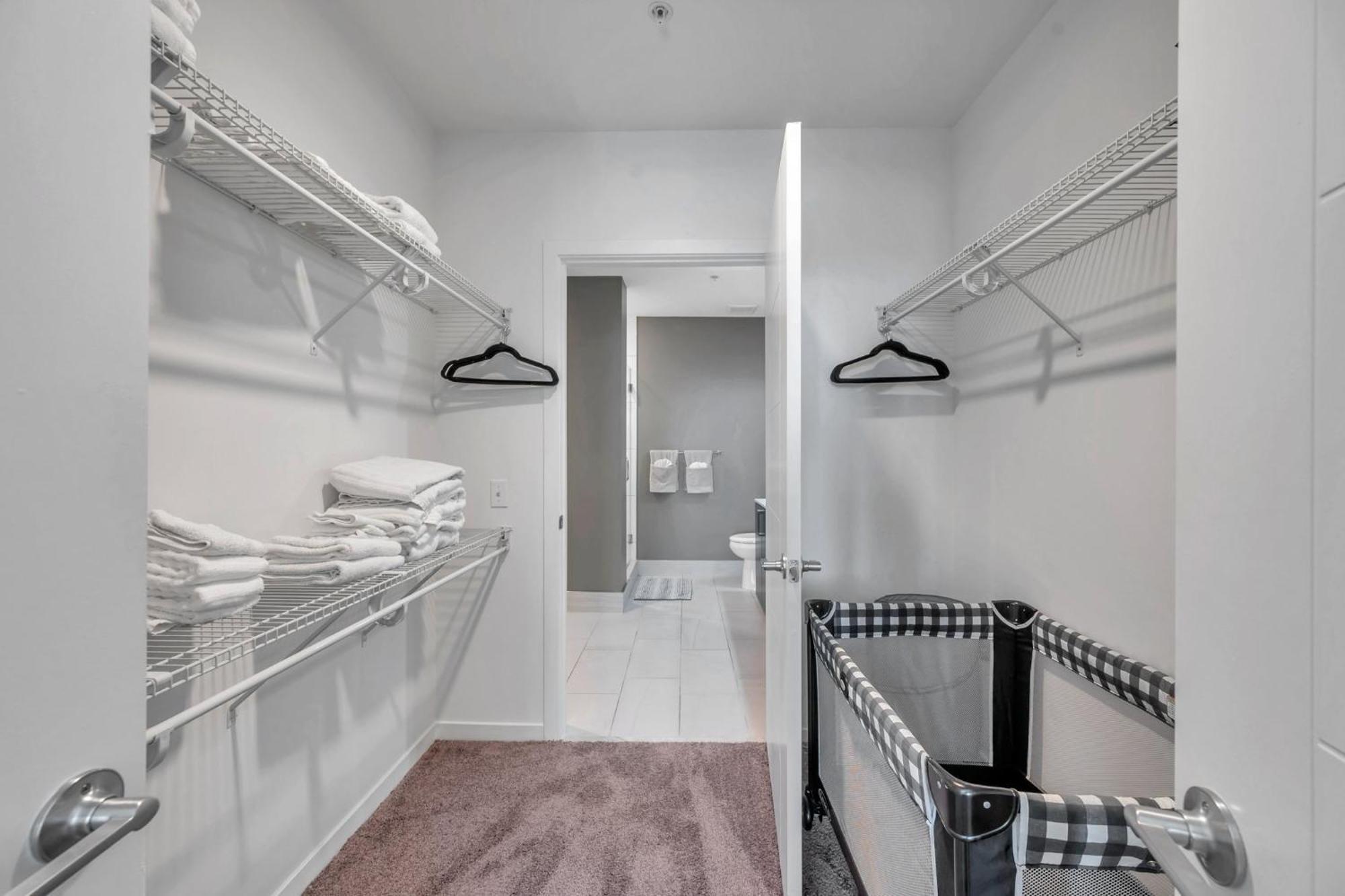 Luxury 1 Bedroom With Den Downtown Tampa Apt - City Views, Rooftop Pool, Workspace Bagian luar foto