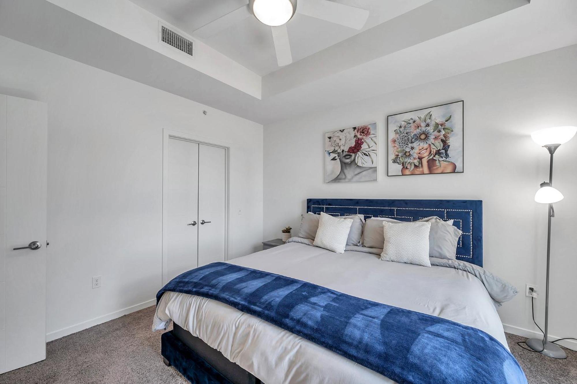 Luxury 1 Bedroom With Den Downtown Tampa Apt - City Views, Rooftop Pool, Workspace Bagian luar foto